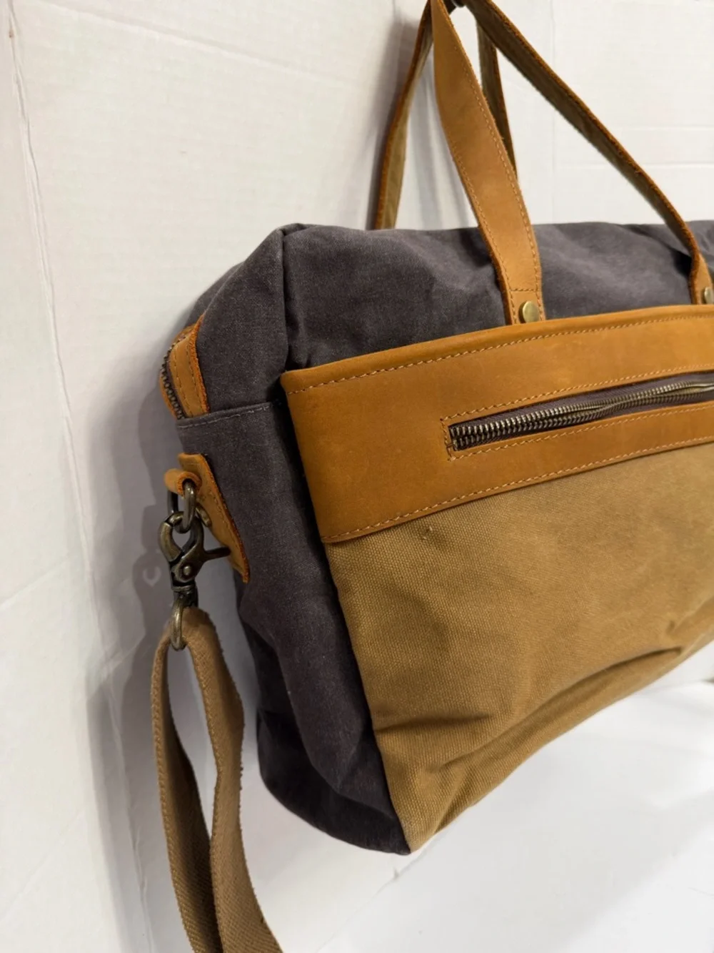 NUBILY Canvas & Leather Messenger Bag -tan/Gray good condition